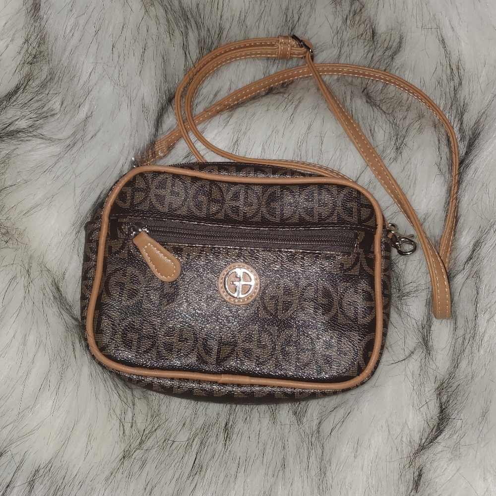 Giani Bernini Classic Crossbody Bag